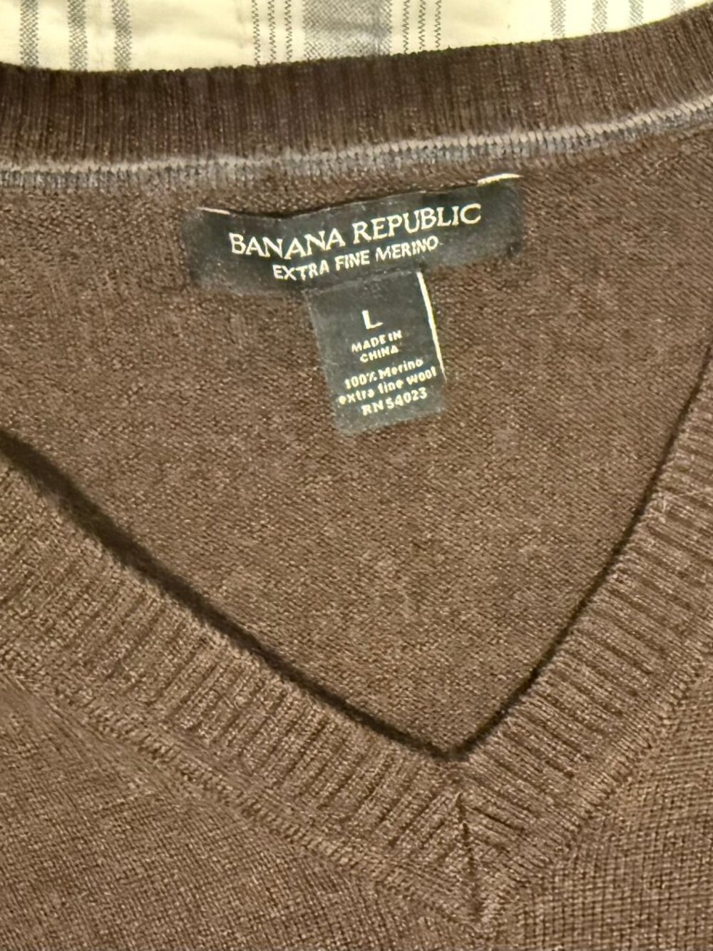 Banana Republic Merino Wool Men's Sweater - Picture 3 of 4